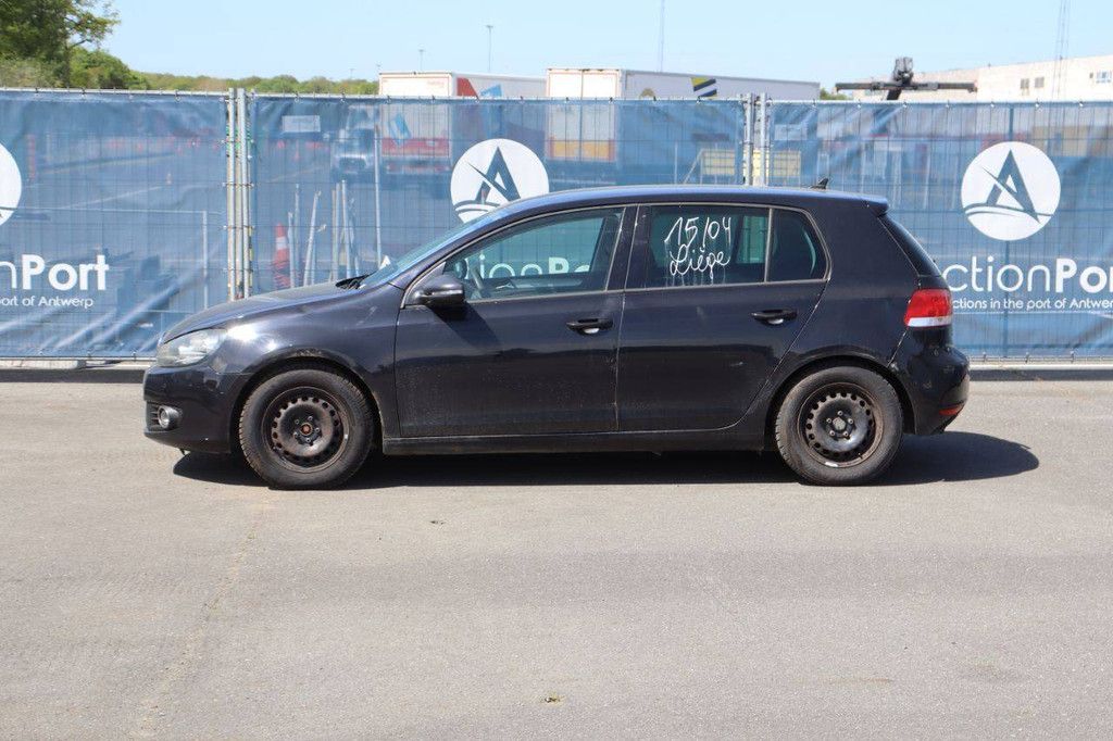 Passenger car Volkswagen Golf Diesel 105hp 2010 (Margin)