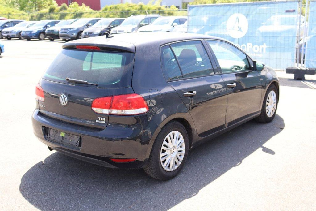 Passenger car Volkswagen Golf Diesel 105hp 2010 (Margin)