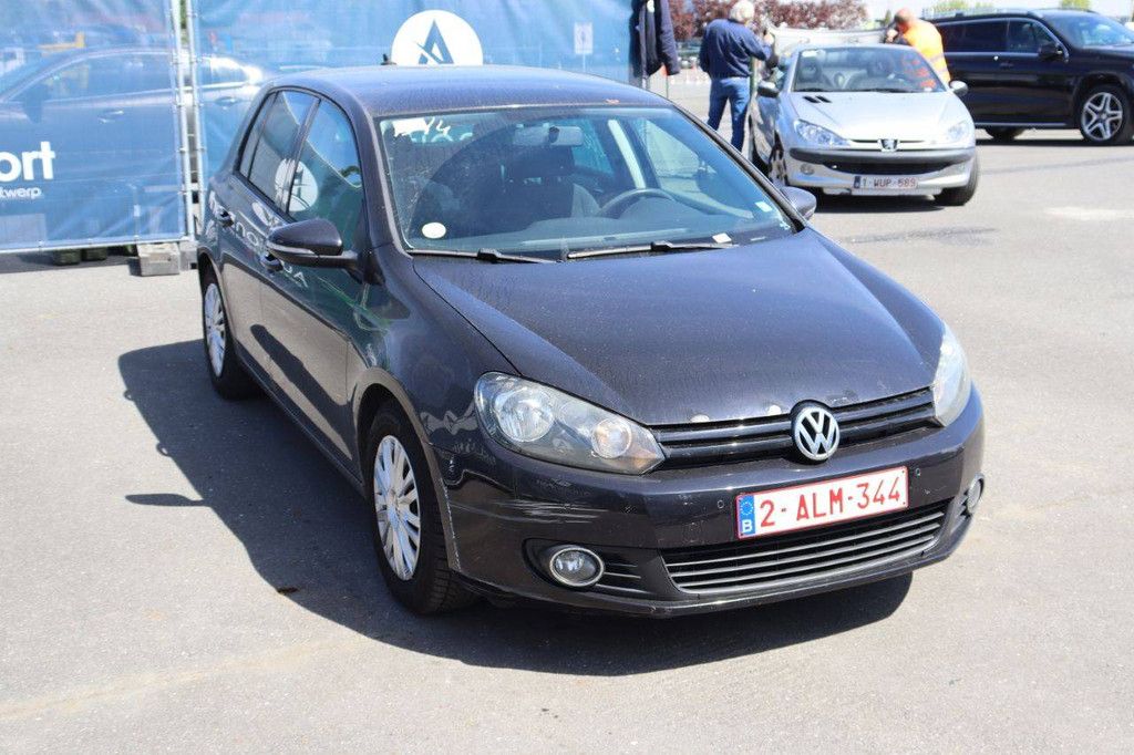 Passenger car Volkswagen Golf Diesel 105hp 2010 (Margin)