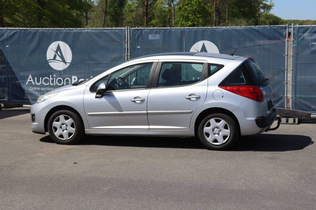 Passenger car Peugeot 207 Diesel 90hp 2009 (Margin)