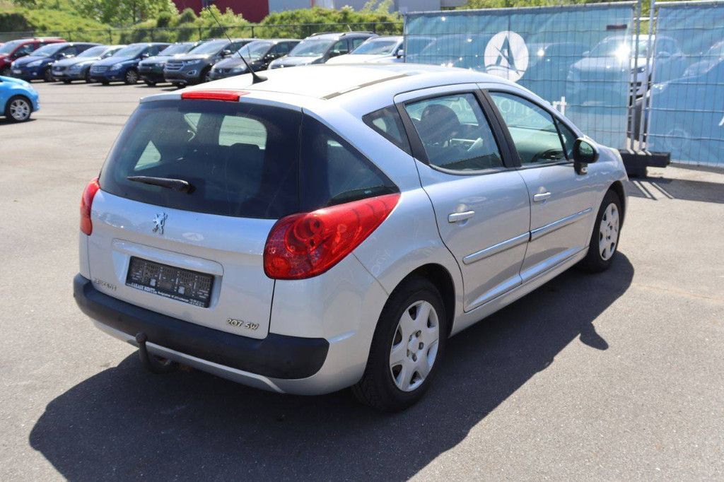 Passenger car Peugeot 207 Diesel 90hp 2009 (Margin)