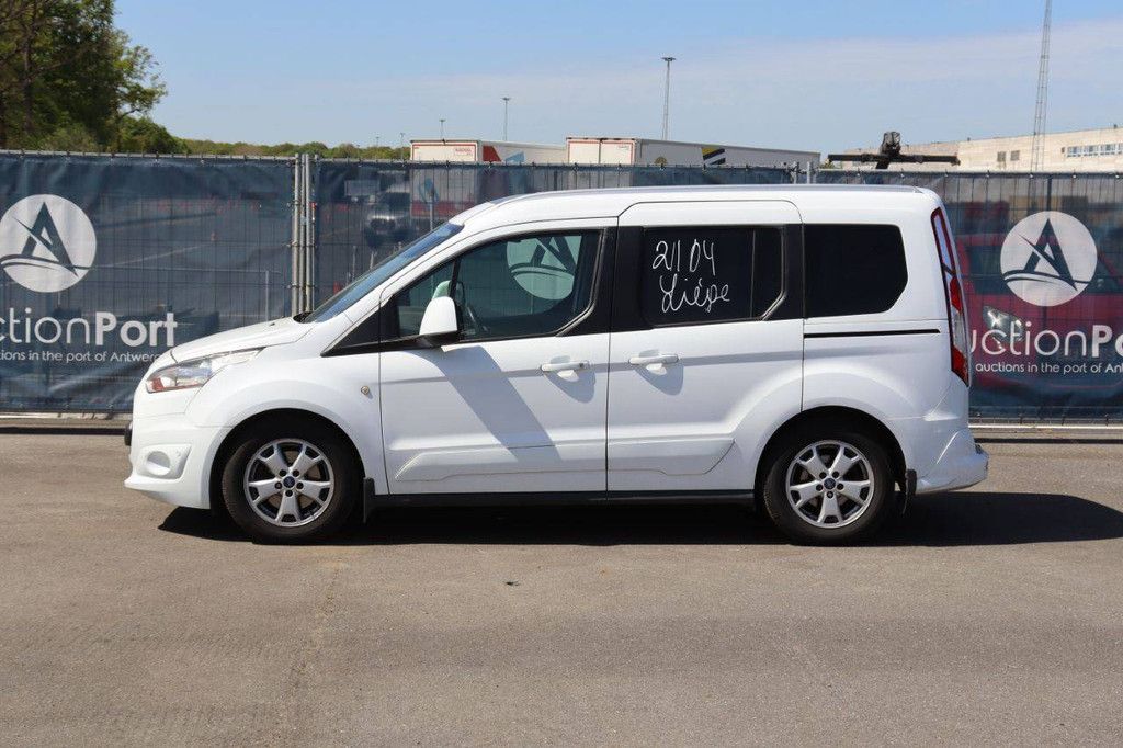 Pkw Ford Tourneo Benzin 100 PS 2015 (Margin)