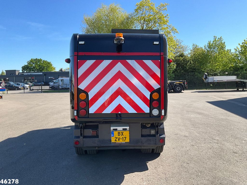 Ravo 580 with 3-rd brush
