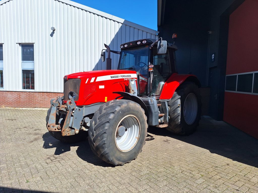 Massey Ferguson 7475 DYNA-VT