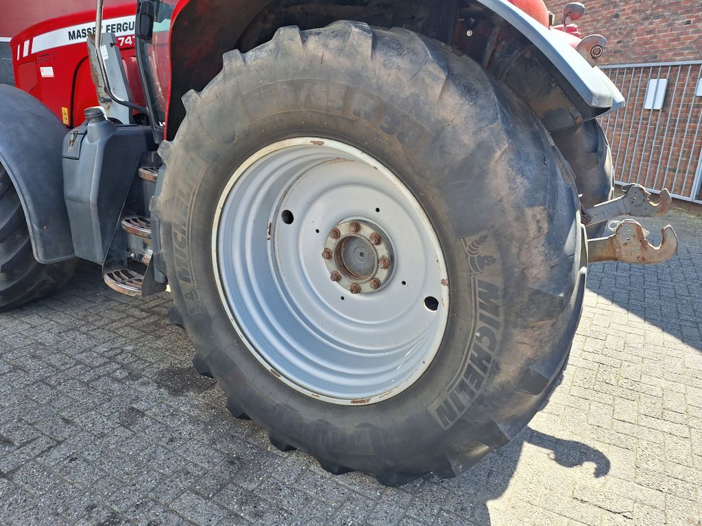 Massey Ferguson 7475 DYNA-VT