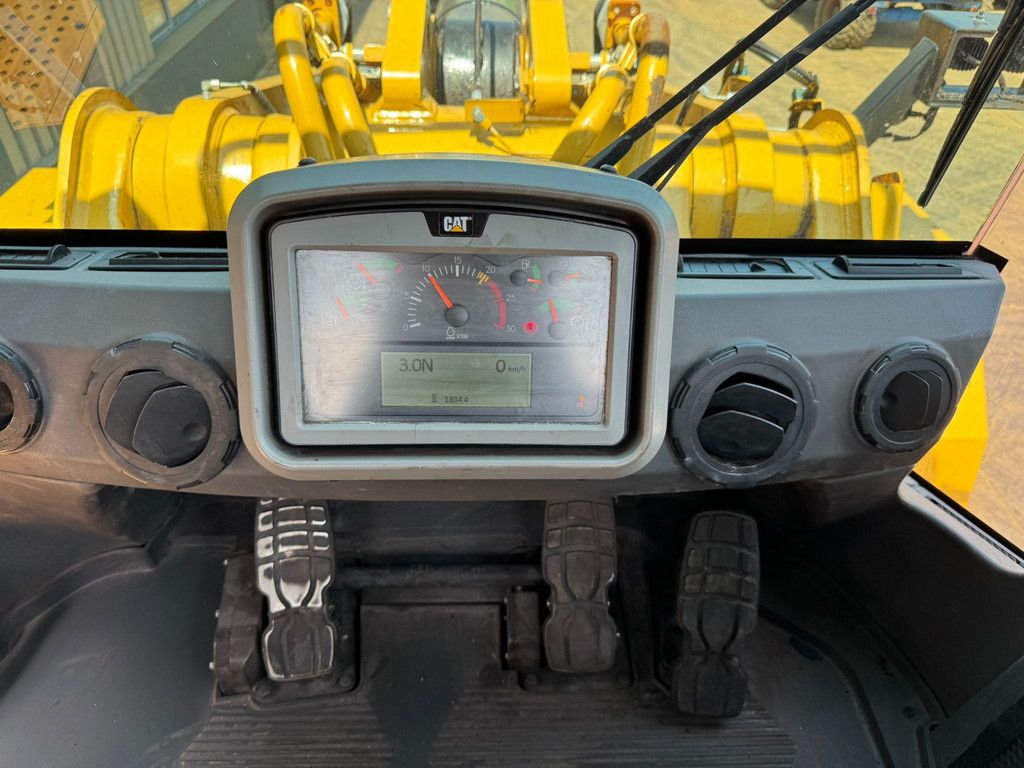 Caterpillar 988 XE High Lift