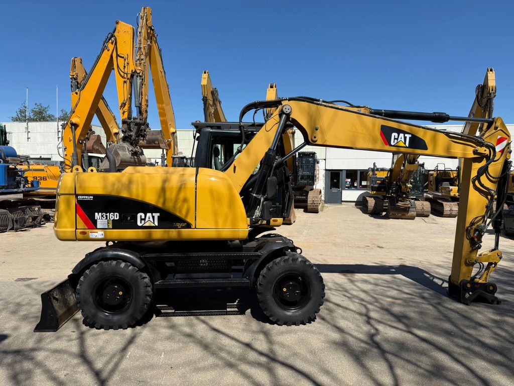 Caterpillar M316D
