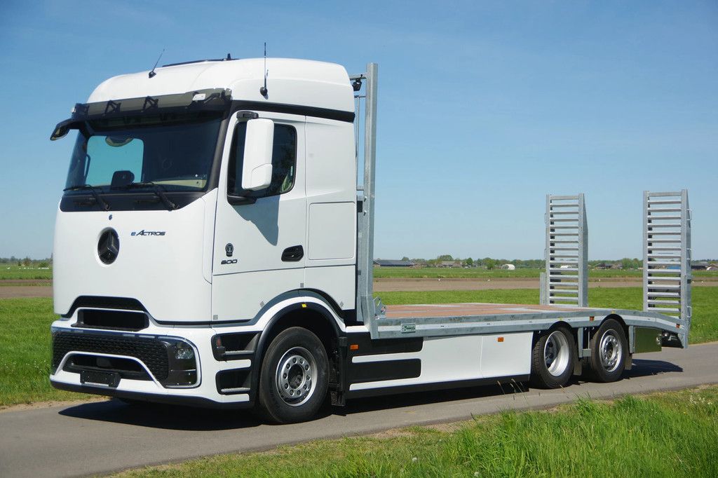 Mercedes-Benz 29-tons E-Actros E600 oprijwagen