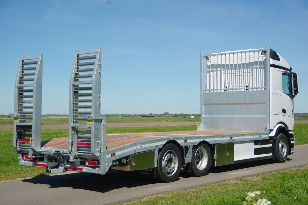 Mercedes-Benz 29-tons E-Actros E600 oprijwagen