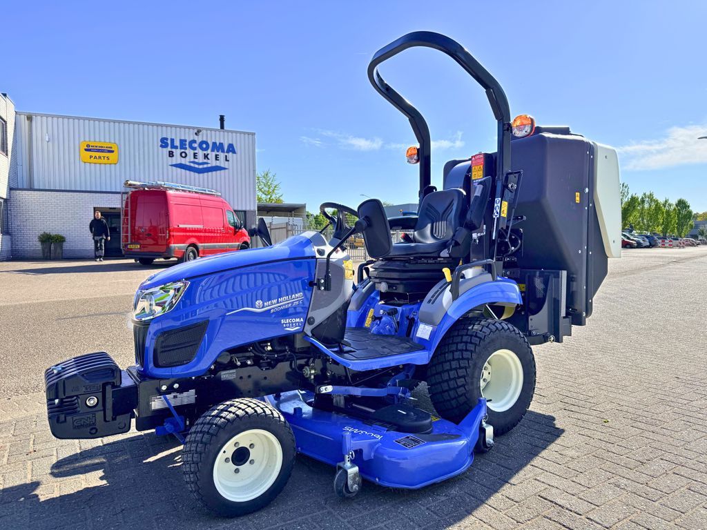 New Holland Boomer 25C & 160GMS + Matev Opvangbak