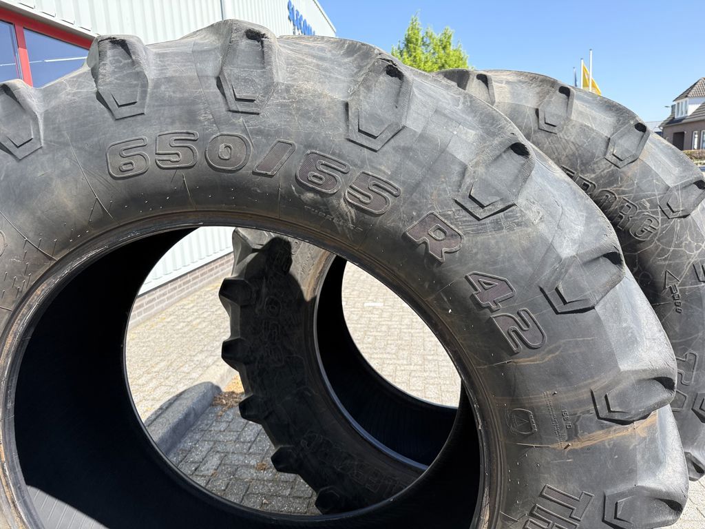 Trelleborg 650/65R42