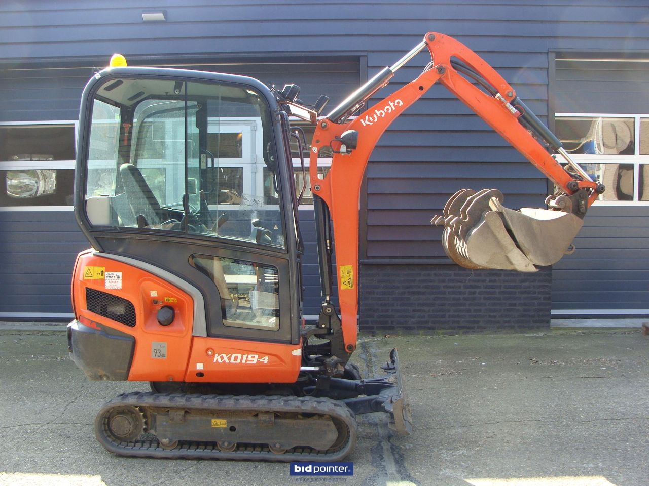 KUBOTA KX 019-4