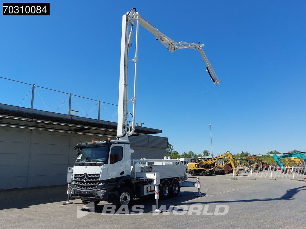 Mercedes Arocs Arocs 2843 6X4 NEW! 31mtr 4x extendable Bonneux concrete pump Remote Control Euro 6