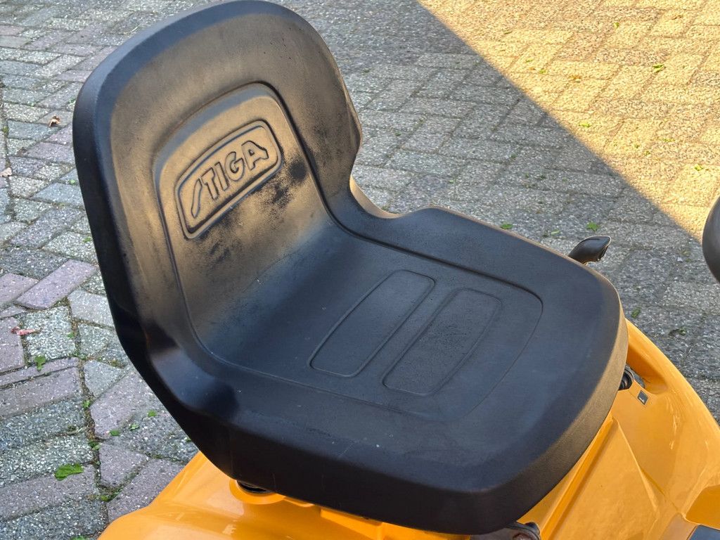 Stiga Tornado gebruikte zitmaaier 21pk 108cm hydrostaat