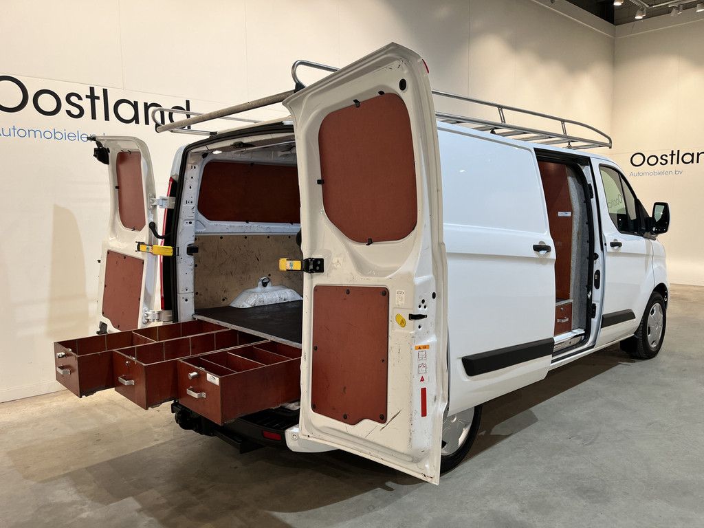 Ford Transit Custom 320 2.0 TDCI L2H1 Trend 130 PK Automaat / Euro 6 / Airco / Camera / Trekhaak / Imperiaal / Cruise Control / 77.300 KM !!