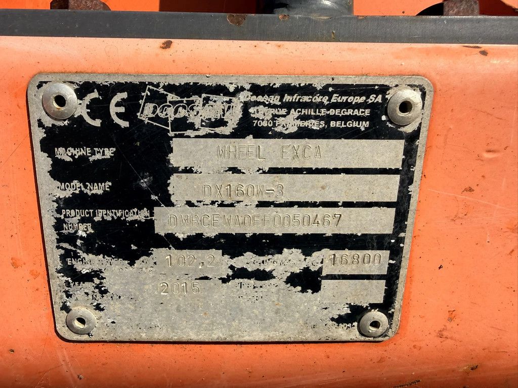 Doosan DX160W-3
