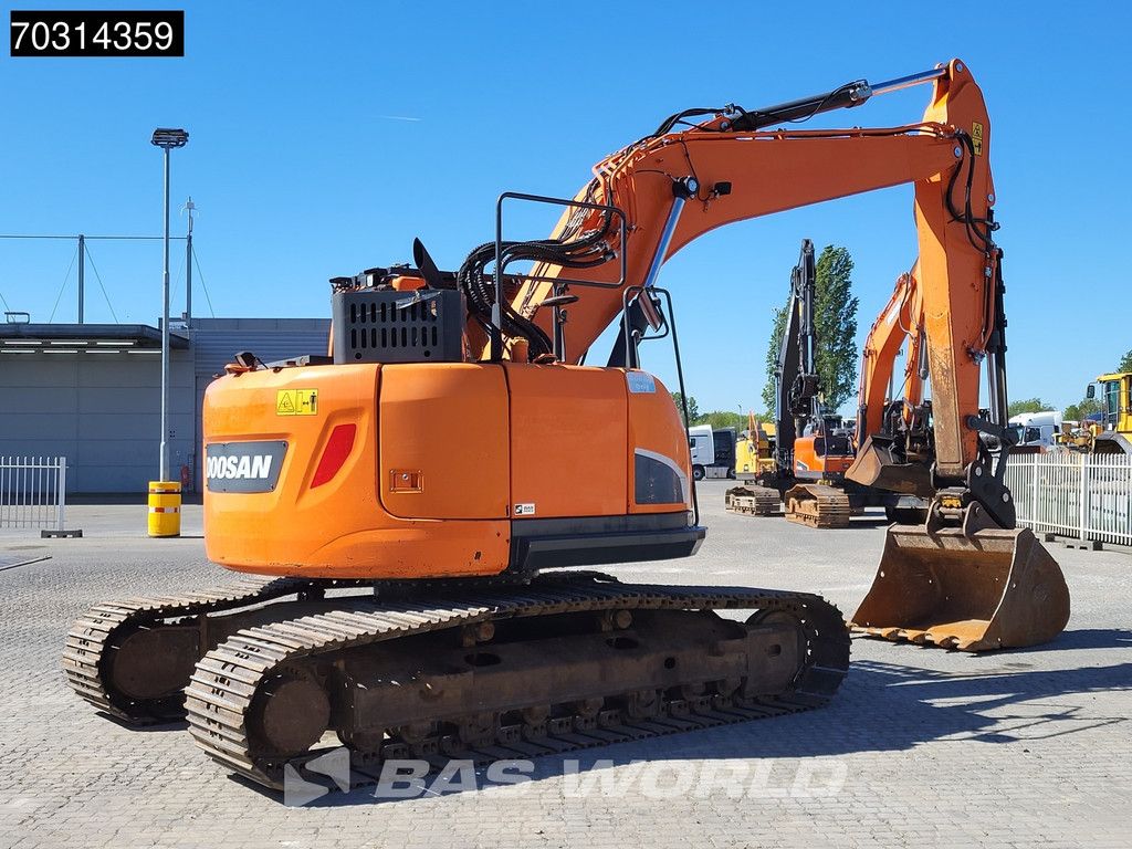 Doosan DX235 LCR-5