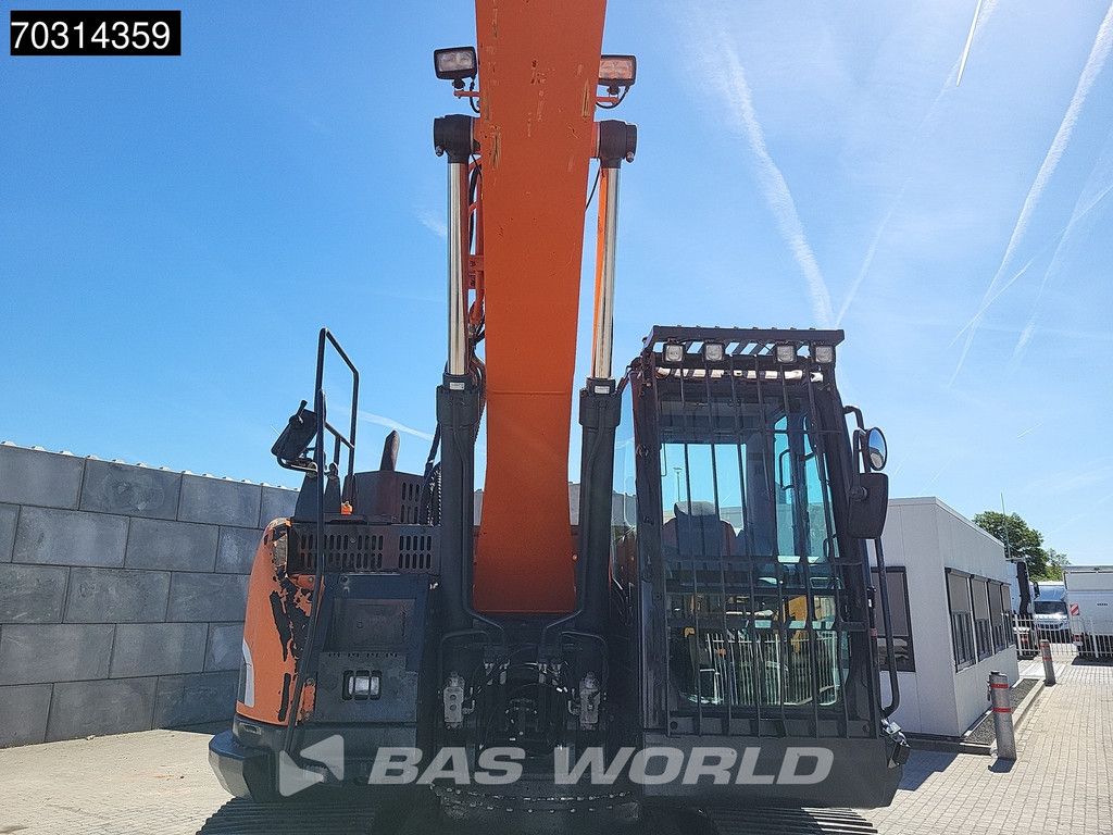 Doosan DX235 LCR-5