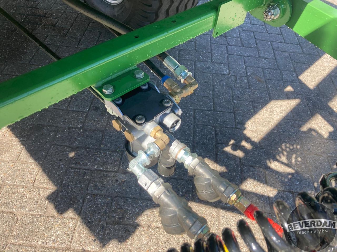 Pronar balenwagen T026M