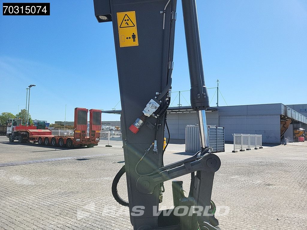 Volvo EC220 E L Tiltrotator