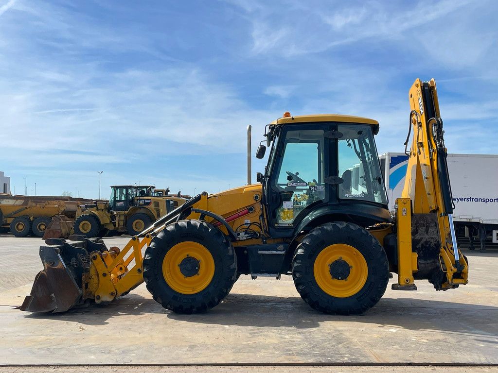 JCB 4CX