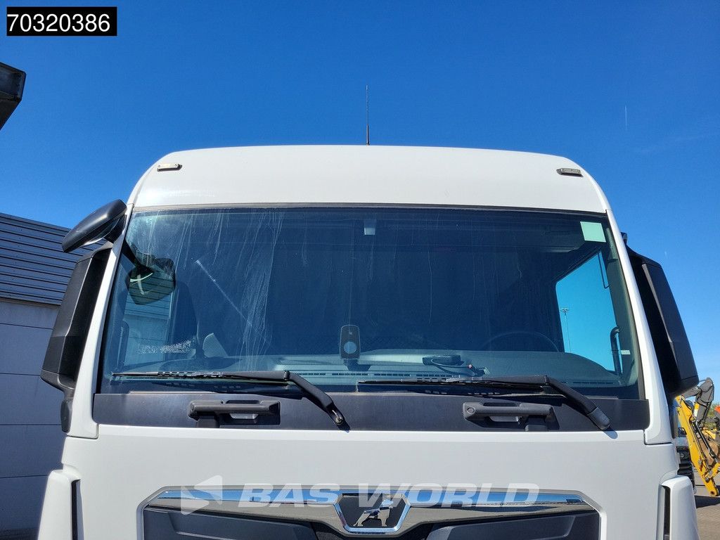 MAN TGX 18.470 4X2 GM Retarder 2xTanks ACC Navi Standklima