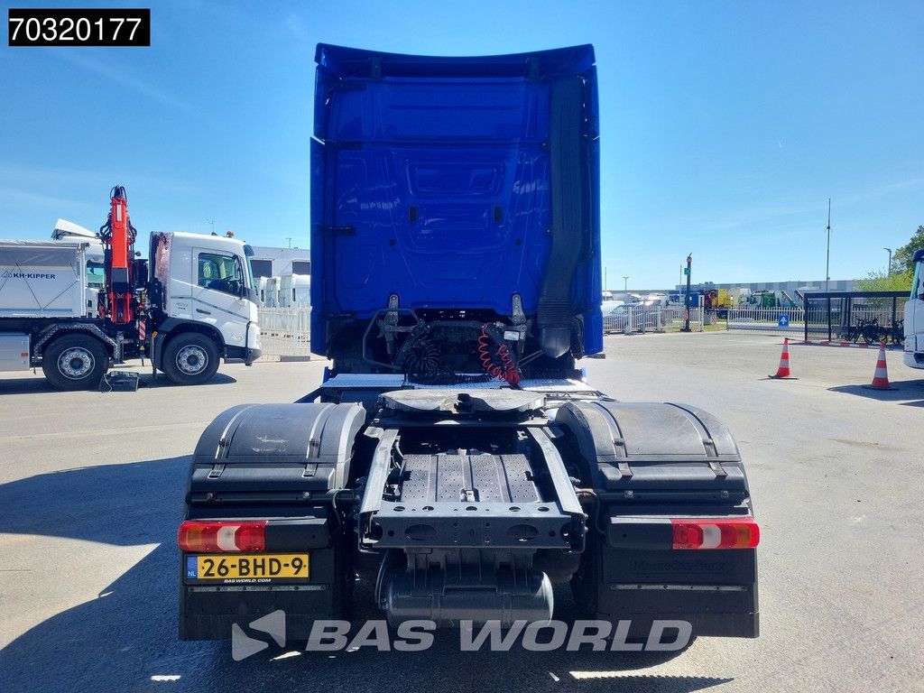 Mercedes Actros 1936 4X2 NL-Truck StreamSpace