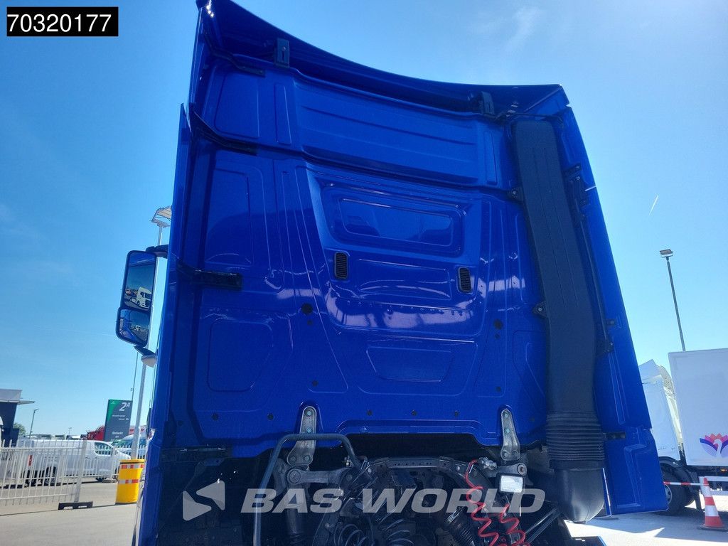 Mercedes Actros 1936 4X2 NL-Truck StreamSpace