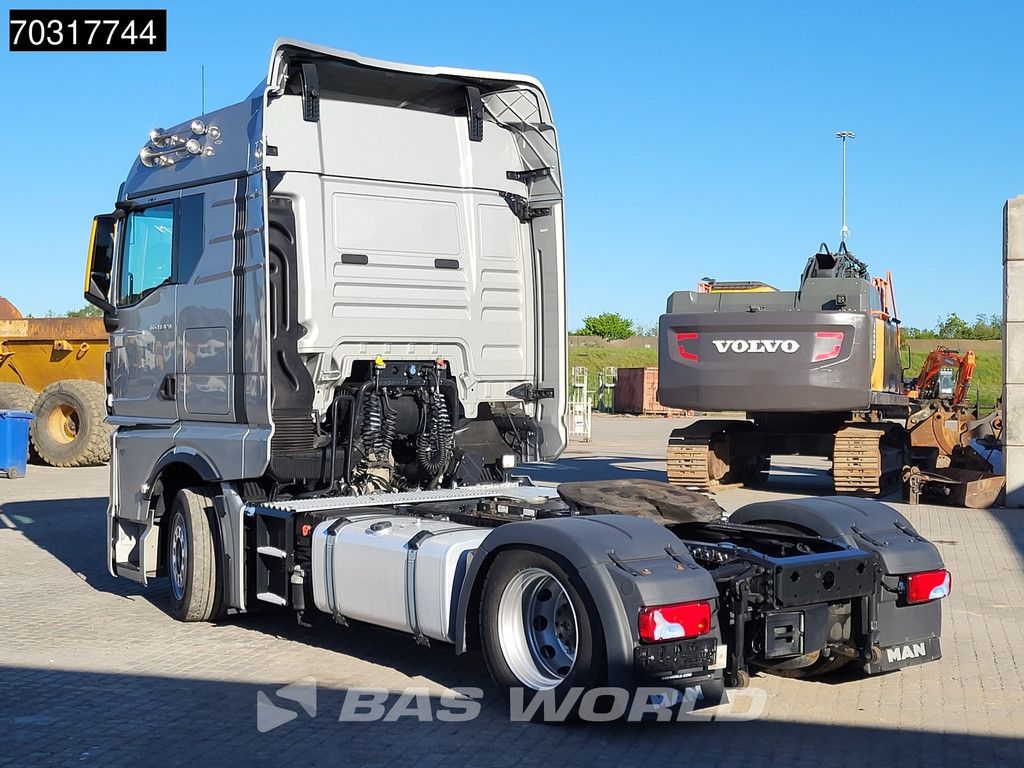 MAN TGX 18.470 4X2 GM Mega Hubsattel Retarder 2xTanks ACC Navi