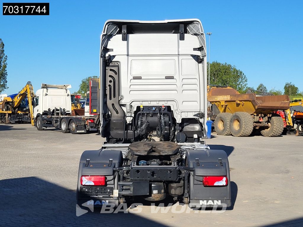 MAN TGX 18.470 4X2 GM Mega Hubsattel Retarder 2xTanks ACC Navi