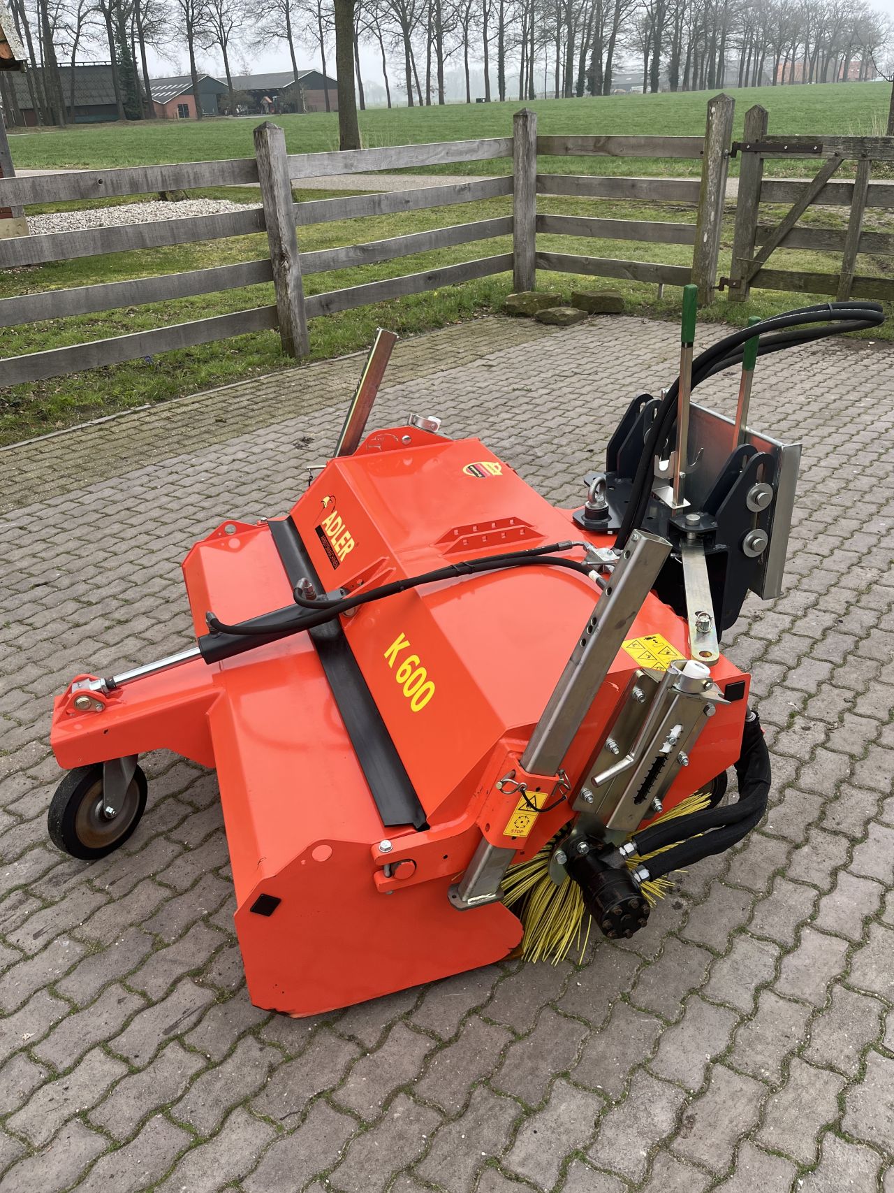 Adler K600 150 veegmachine tbv Knikmops 130 140 180