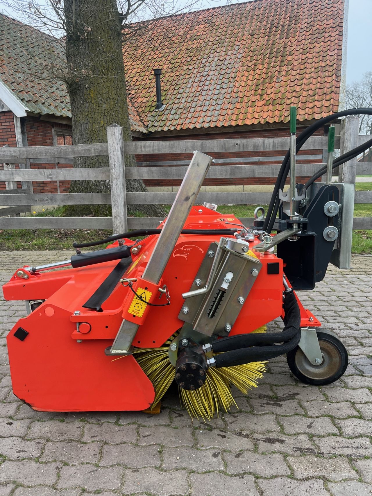 Adler K600 150 veegmachine tbv Knikmops 130 140 180