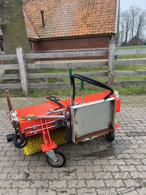 Adler K600 150 veegmachine tbv Knikmops 130 140 180