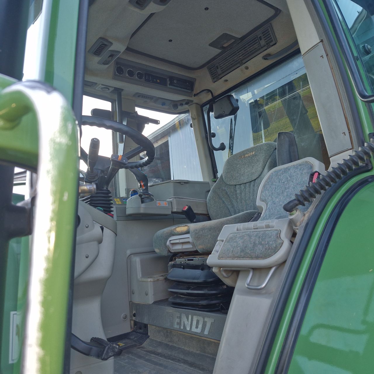 Fendt 714 vario com 3
