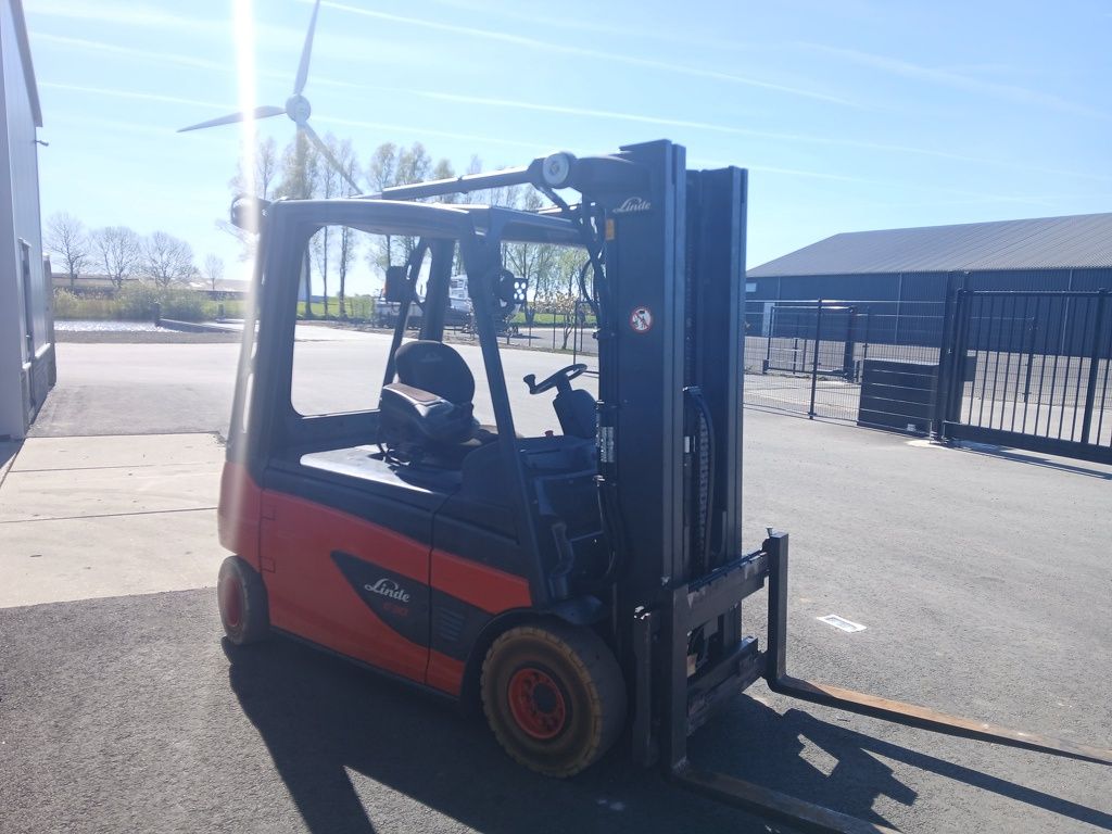 Linde E30L-01