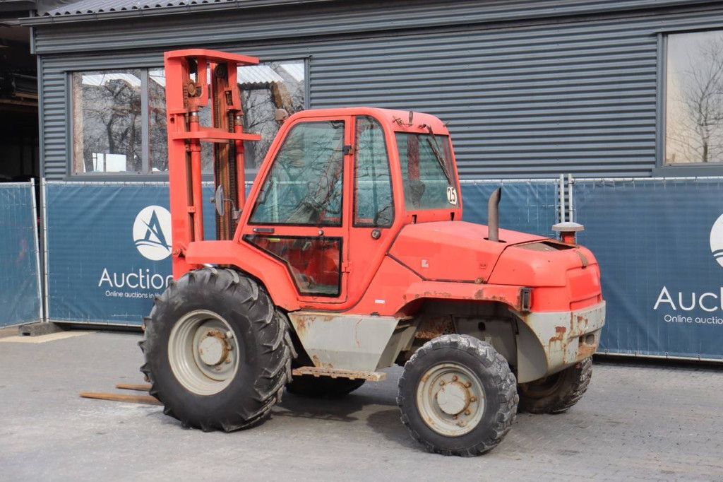 Ruw-terreinheftruck Manitou M26-4 Diesel 2600kg 2012