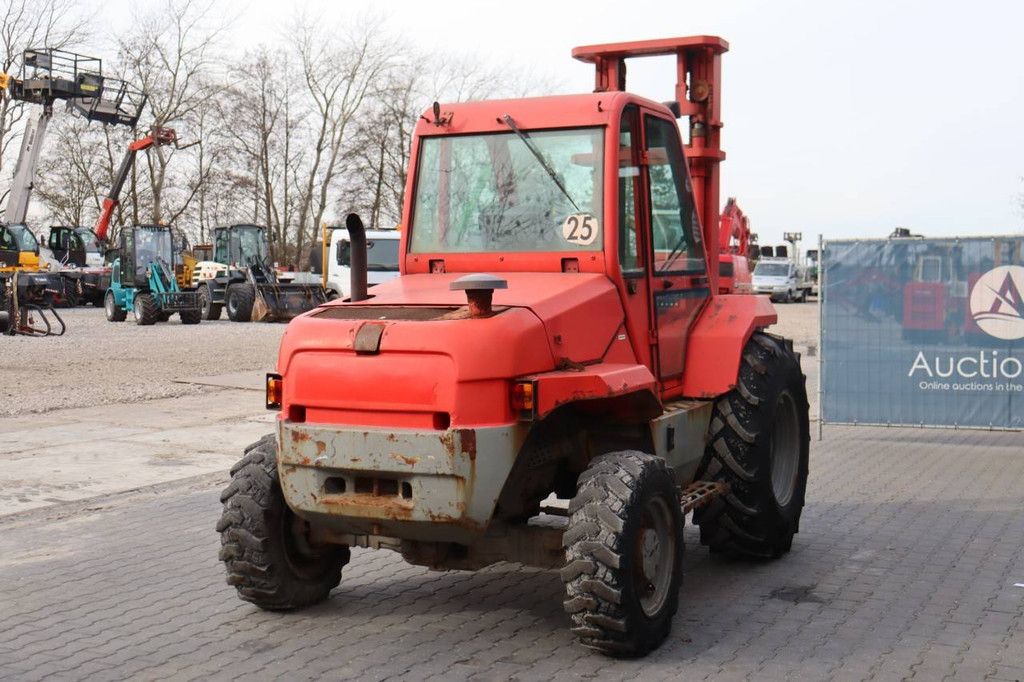 Ruw-terreinheftruck Manitou M26-4 Diesel 2600kg 2012