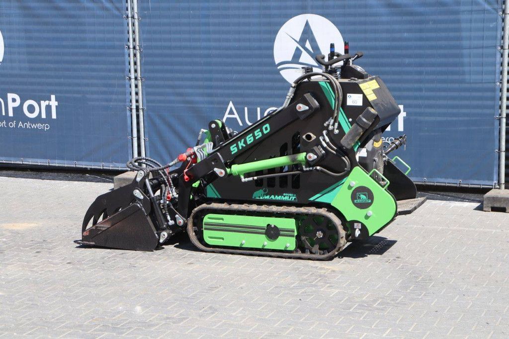 Mammut SK650 Kompaktlader, Benzin, 15 kW, Baujahr 2025, Neu