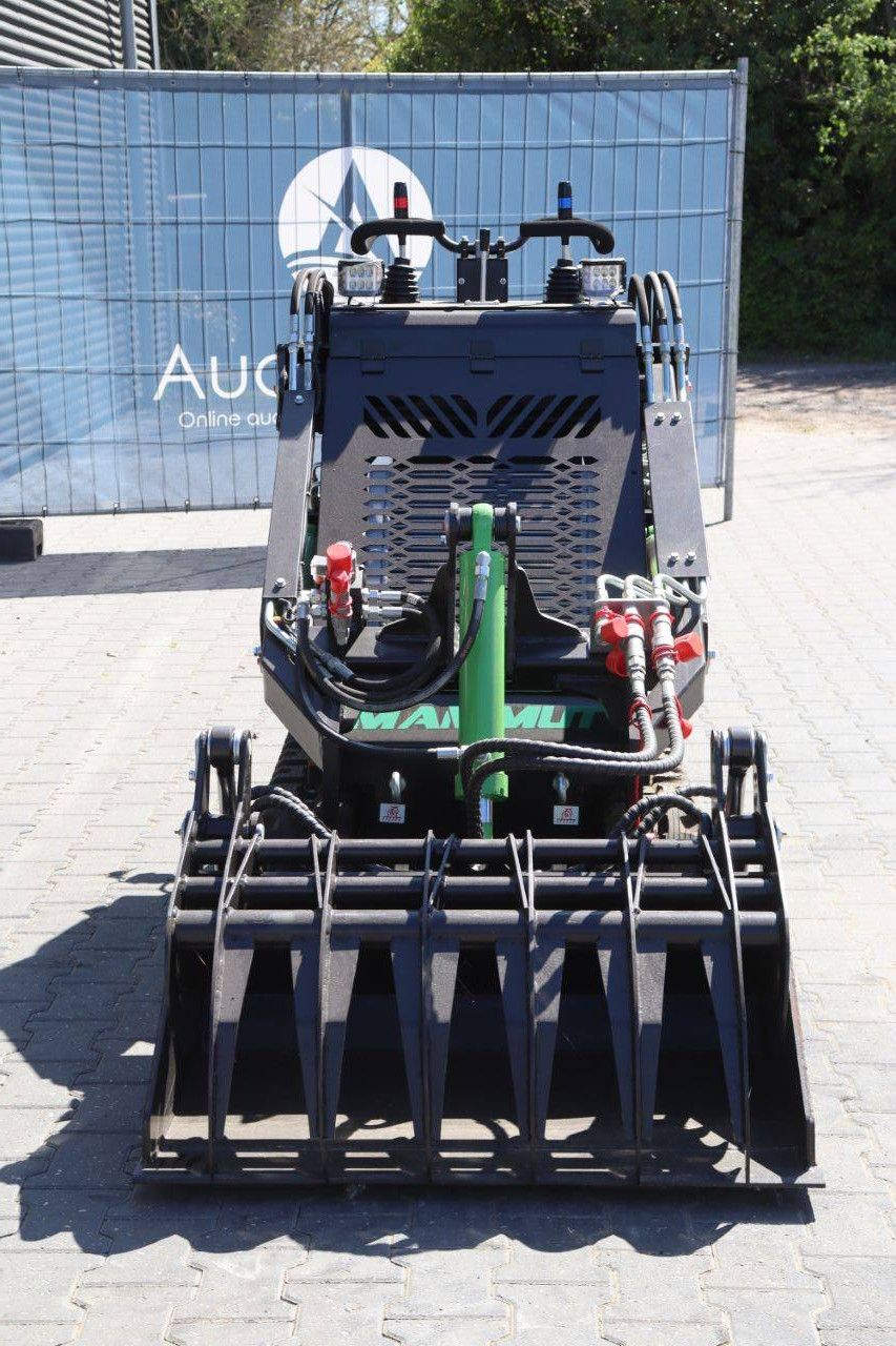Mammut SK650 Kompaktlader, Benzin, 15 kW, Baujahr 2025, Neu