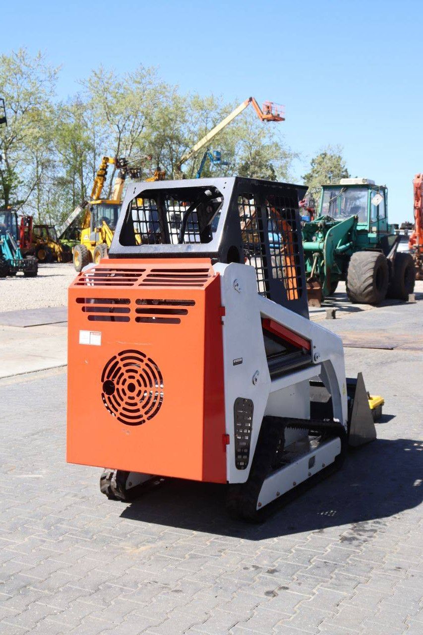 Newrick JC25 Skid Steer Loader Petrol 17.8kW 2025 New