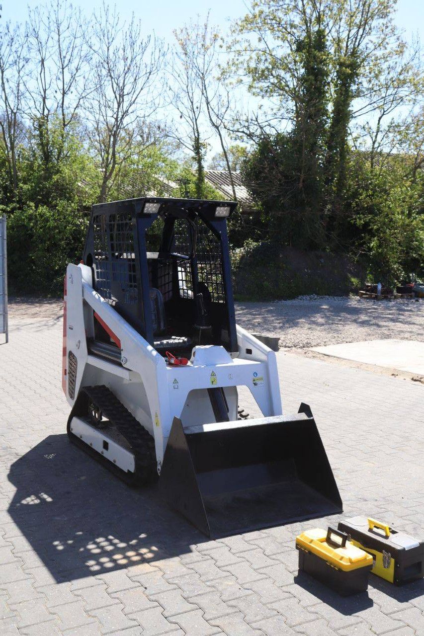 Newrick JC25 Skid Steer Loader Petrol 17.8kW 2025 New