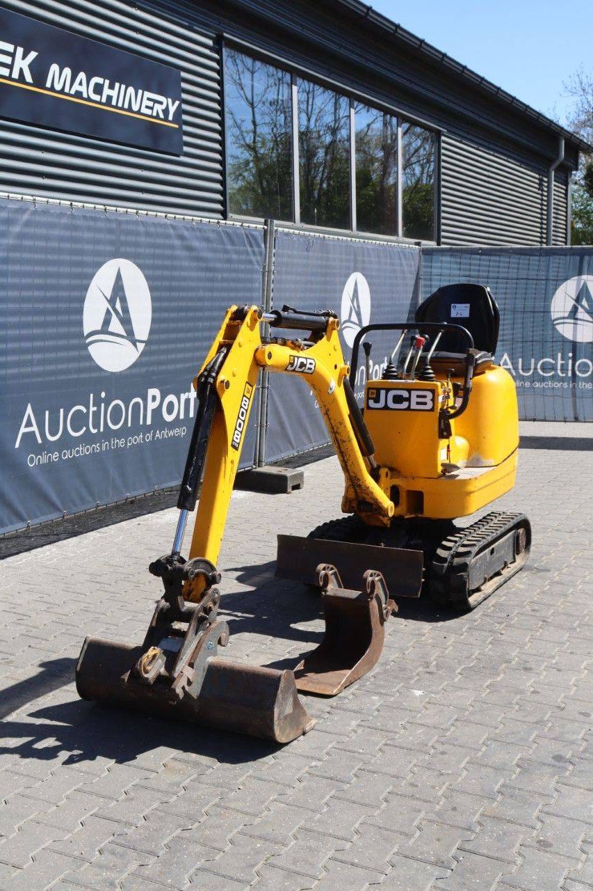 Mini excavator JCB 8008 CTS Diesel 9kW 2011