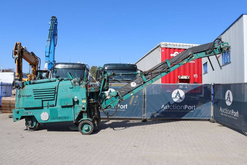Wirtgen W 500 Diesel Asphalt Milling Machine 79kW 2000 with attachments