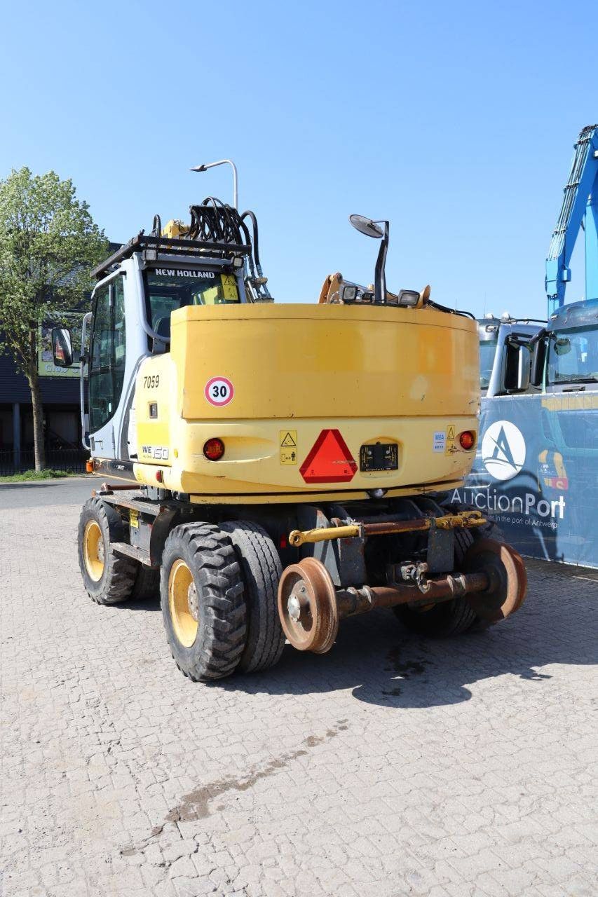 Wielgraafmachine New Holland WE150RR Diesel 90kW 2011