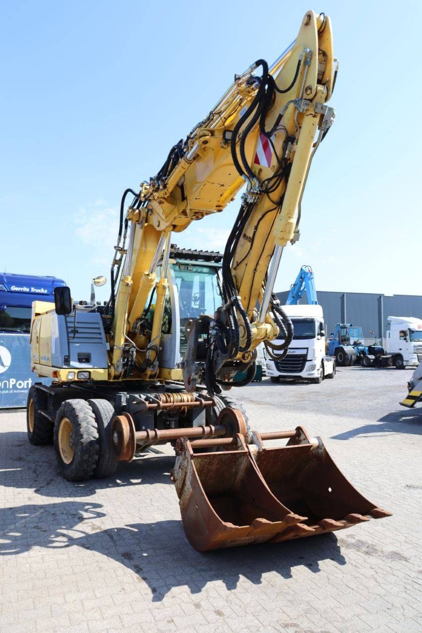Wielgraafmachine New Holland WE150RR Diesel 90kW 2011