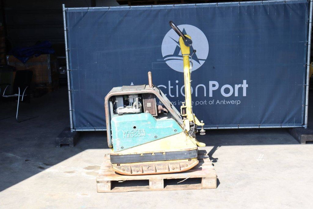 Vibratory Plate Wacker Neuson DPU 6555H Diesel 9.6kW 2013
