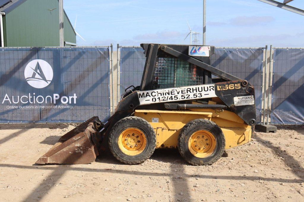 Skid steer loader New Holland LX565 Diesel 29kW 2011