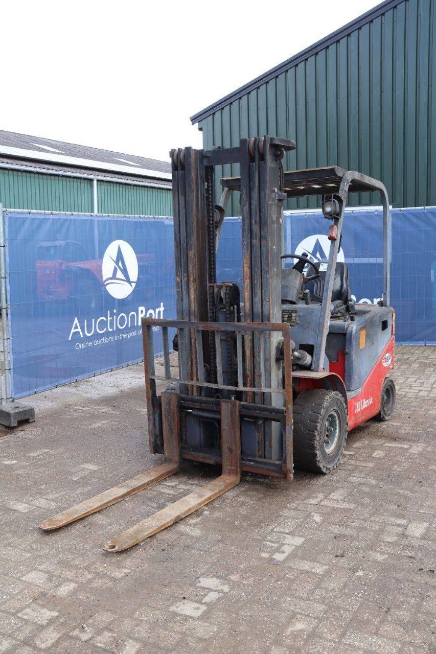 Heftruck EP CPD25J Elektrisch 2500kg 4.3m