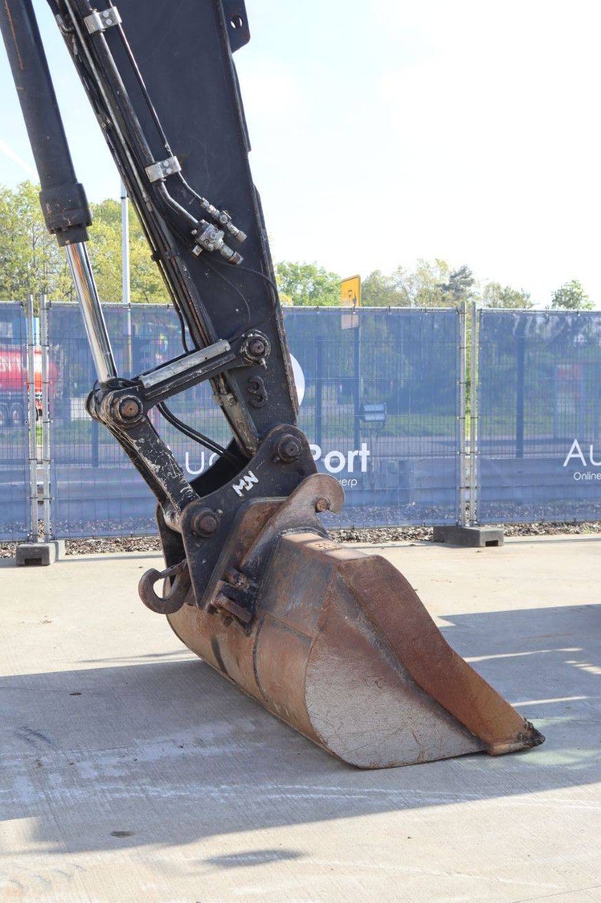 Hidromek HMK220LC3B Raupenbagger Diesel 128kW 2017