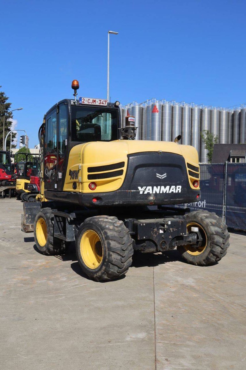 Wheel excavator Yanmar B95W Diesel 74.4kW 2021